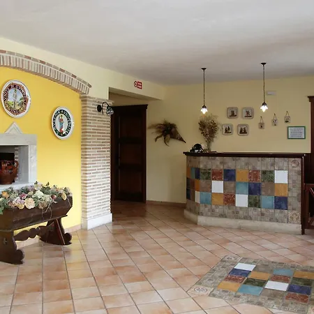 ホテル Il Ghiro 3*